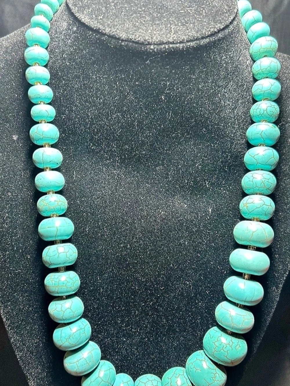 Chunky Turquoise Blue Dyed Howlite Bead Necklace Silver Tone Toggle Clasp Boho 1